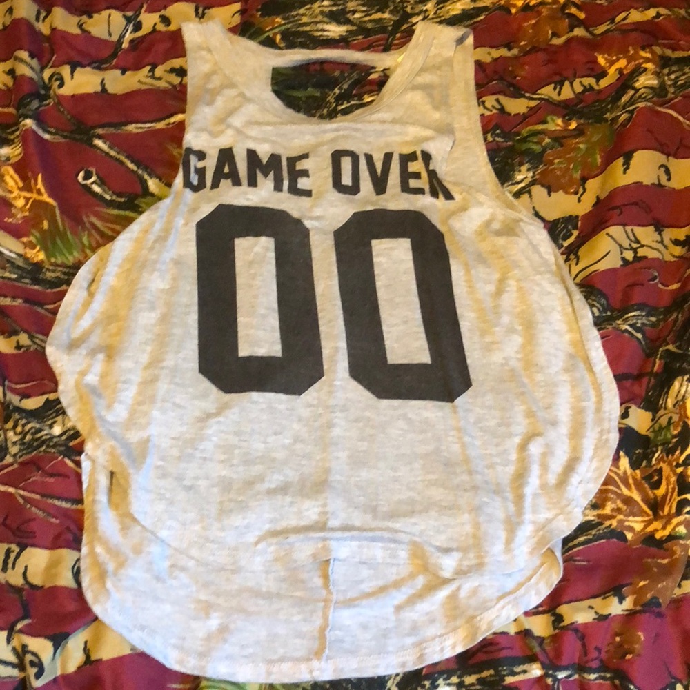 Loose fit tank top “GAME OVER”